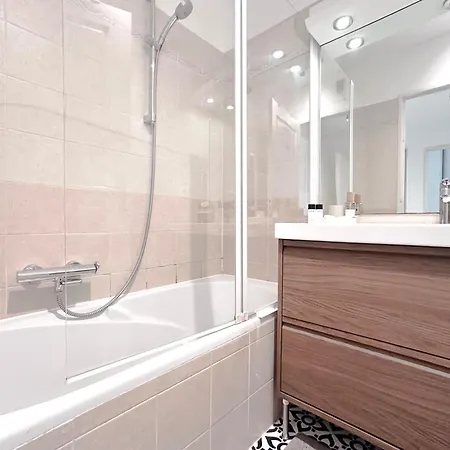 Saint Roch 2 - Confortable, Lumineux, Garage, Gare A 300m