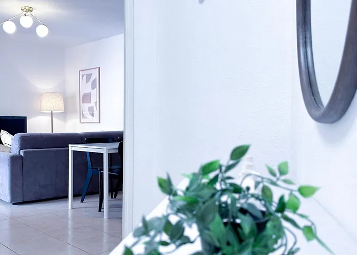 Saint Roch 2 - Confortable, Lumineux, Garage, Gare A 300m Antibes