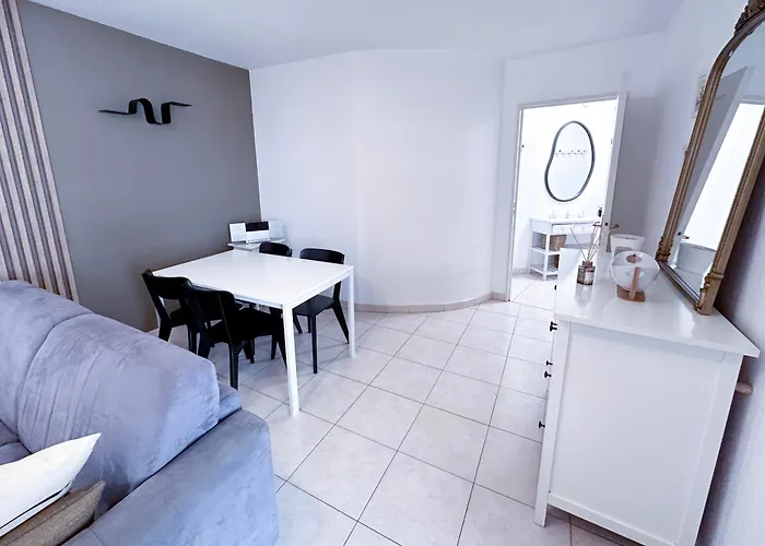 Saint Roch 2 - Confortable, Lumineux, Garage, Gare A 300m Lägenhet *